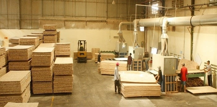 xưởng gỗ công nghiệp
