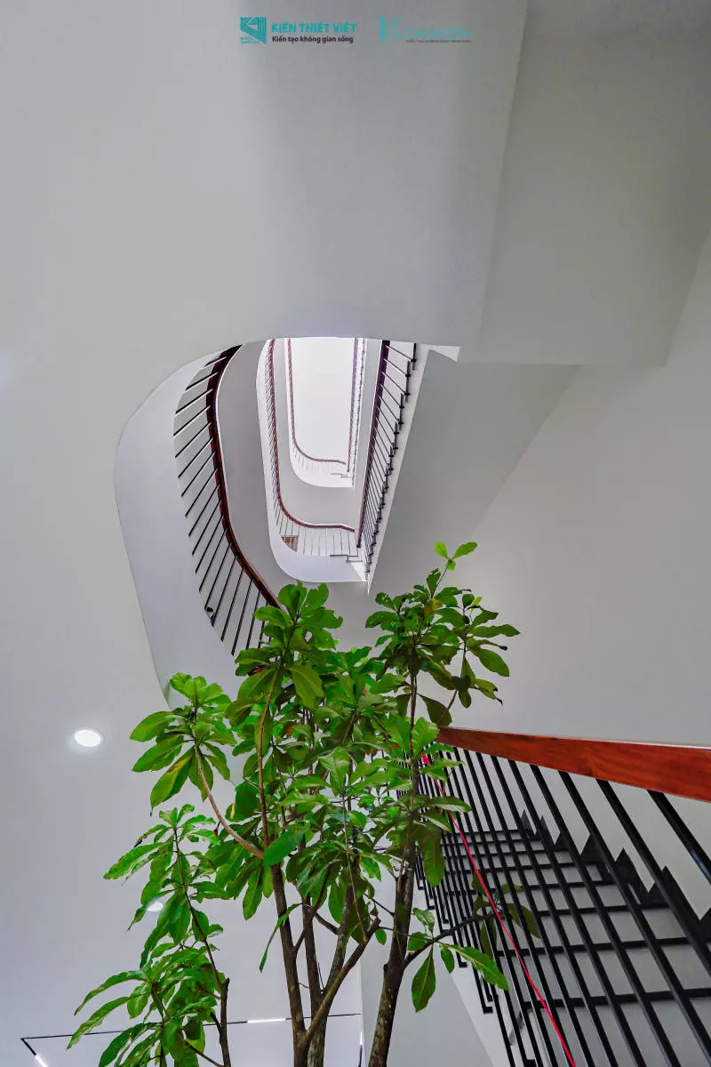 Thiết kế nội thất cầu thang nhà phố anh An quận Bình Tân