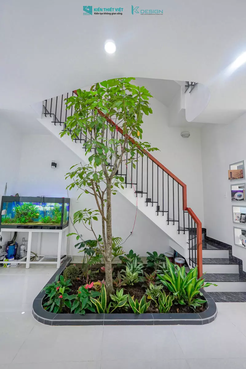 Thiết kế nội thất cầu thang nhà phố anh An quận Bình Tân