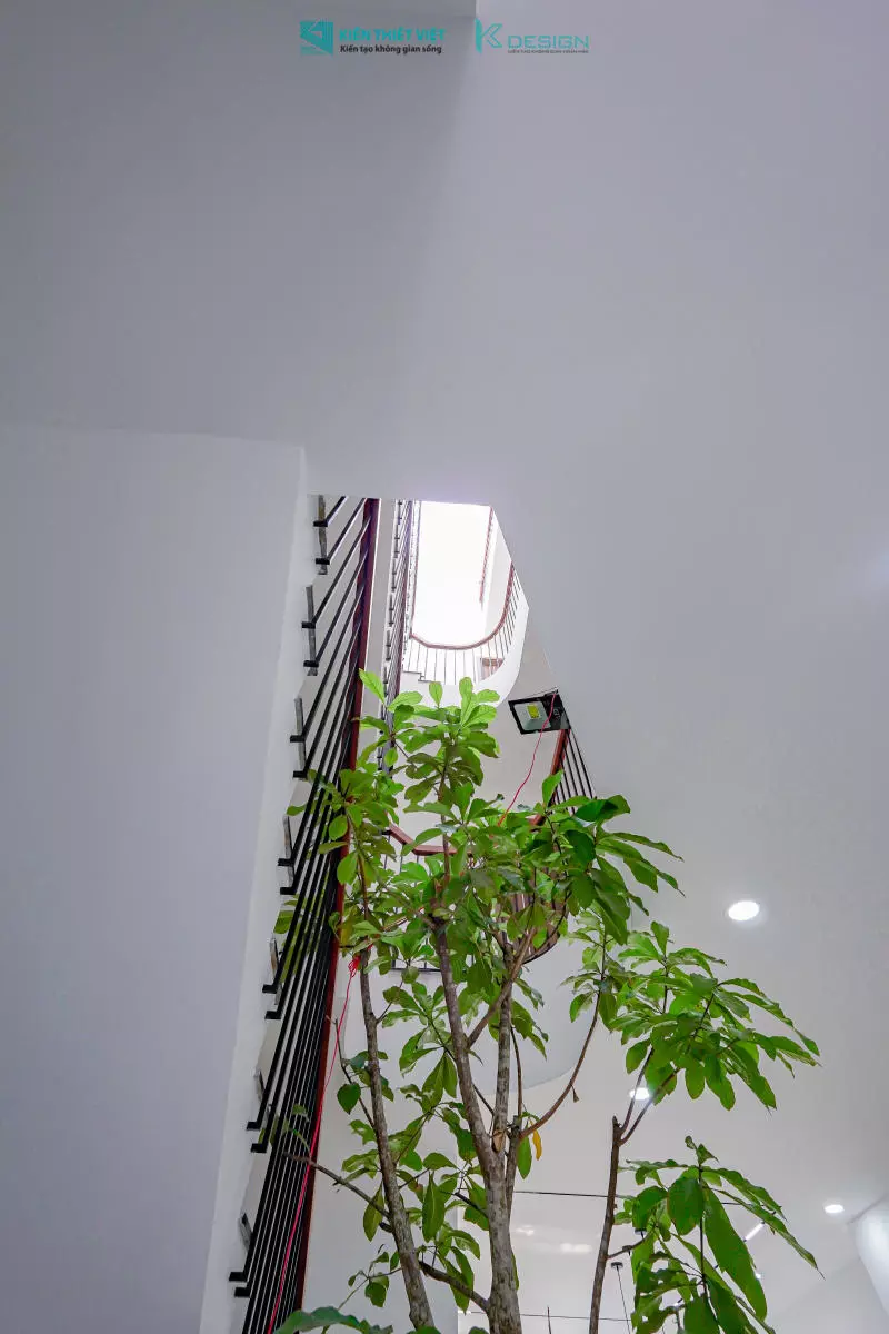 Thiết kế nội thất cầu thang nhà phố anh An quận Bình Tân